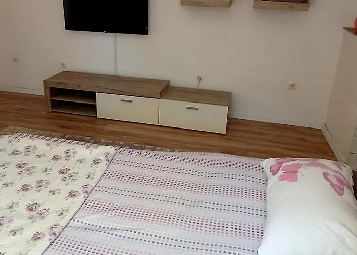 アパート Ney-ney